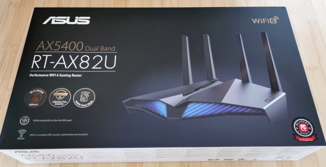 The packaging used for ASUS RT-AX82U