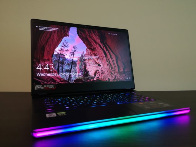 Perspective of the MSI GE66 Raider 10SGS gaming laptop