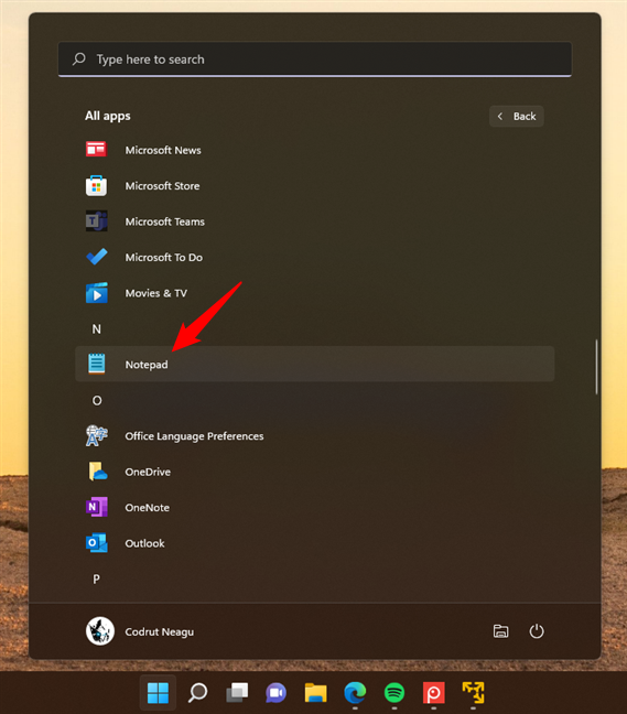 Shortcut to Notepad in Windows 11's Start Menu