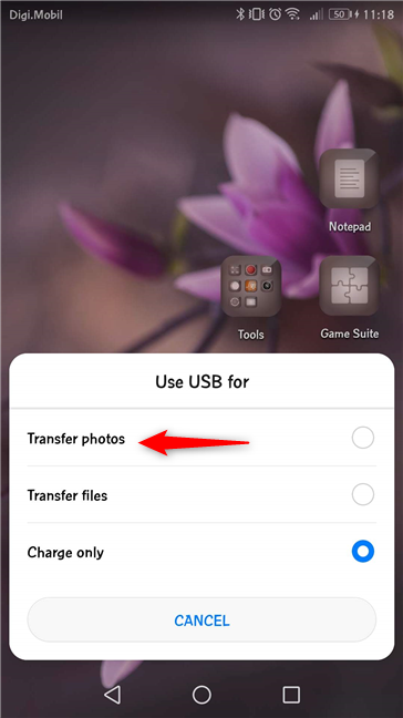 Transfer photos from your Android smartphone via USB
