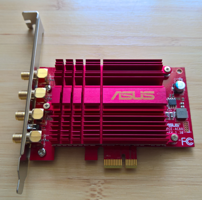 Reviewing ASUS PCE-AC88 - The wireless PCI-Express network card 