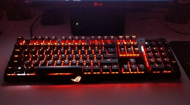 ASUS ROG Claymore, keyboard