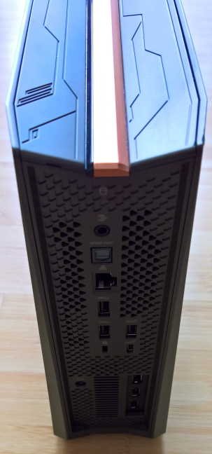 ASUS ROG GR8 II