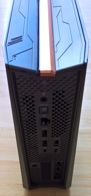 ASUS ROG GR8 II