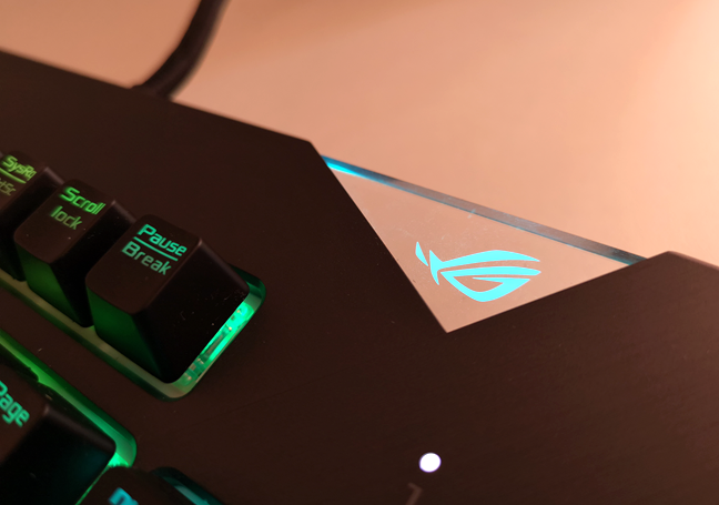 ASUS ROG Strix Flare