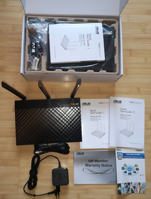 ASUS RT-AC67U - what is inside the box