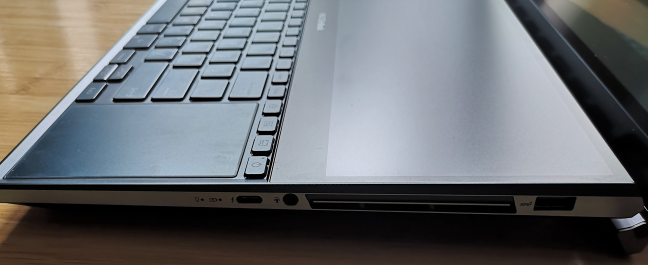 The ports on the right side of the ASUS ZenBook Pro Duo