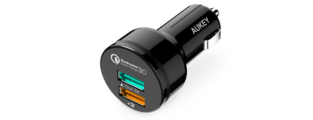 Reviewing the Aukey CC-T7 dual port car charger
