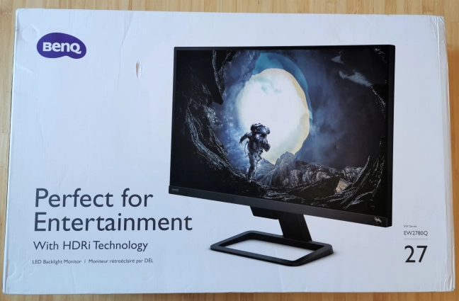 The packaging for the BenQ EW2780Q