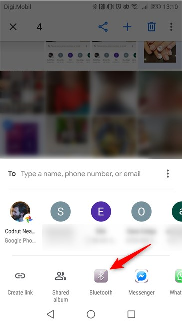 Choosing to share photos via Bluetooth