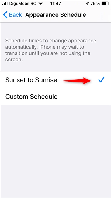 Dark Mode is switched on automatically between from Sunset to Sunrise