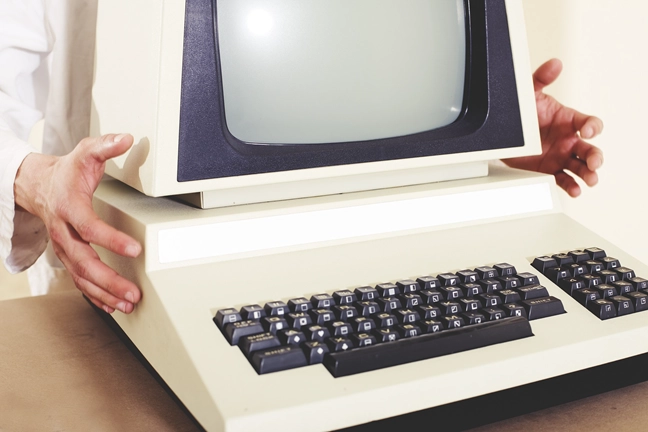 Old computer with the monitor built-in