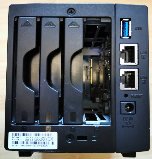 Synology DiskStation DS419slim - the ports and bays on the back