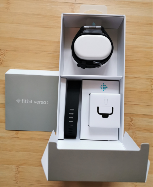 unboxing versa 2