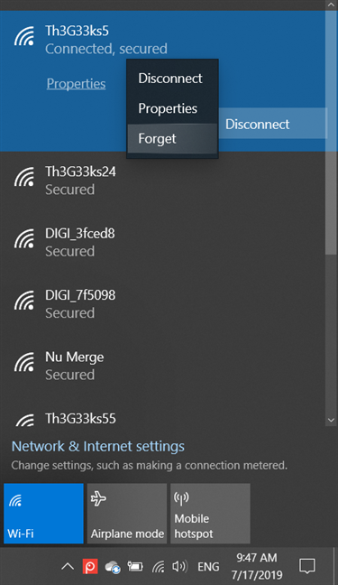 Right-click and forget a WiFi network in Windows 10