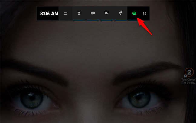 The Spotify button from the Xbox Game Bar