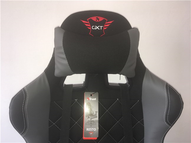 The cervical pillow of the Trust GXT 707 Resto V2 gaming chair