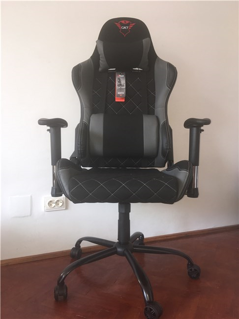 Cadeira trust gaming gxt 707r online