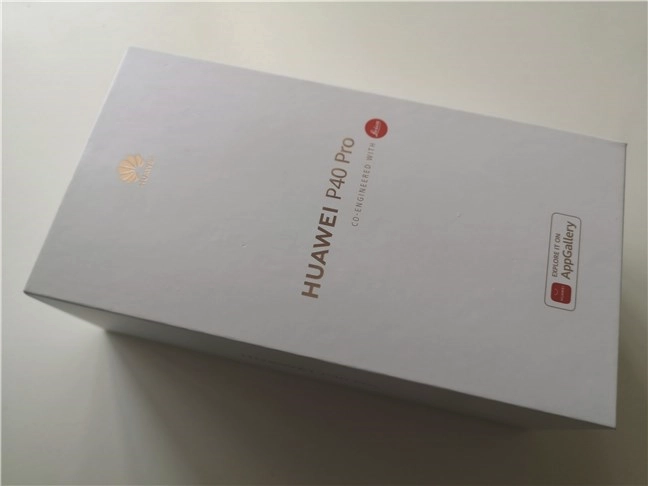 Huawei P40 Pro: The box