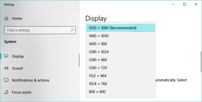 The Display Resolution options available in the Windows 10 Settings