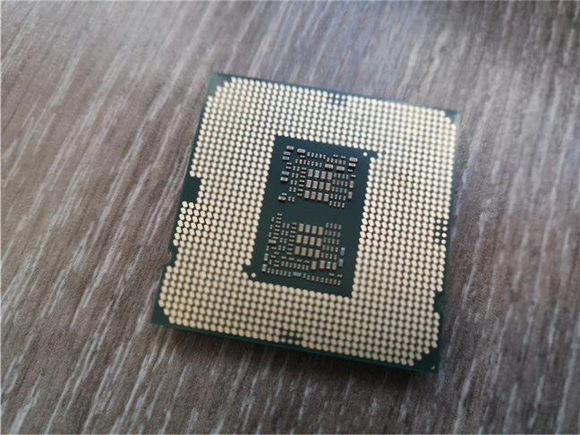 The Intel Core i5-10600K uses an LGA 1200 socket