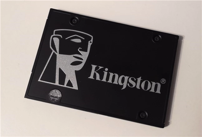 The Kingston KC600 1 TB 2.5&quot; SATA SSD