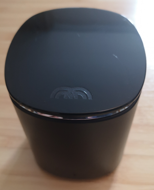 The Mercku M2 wireless router