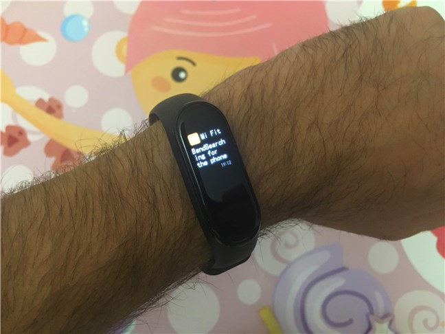Using the Xiaomi Mi Smart Band 4 to find my smartphone
