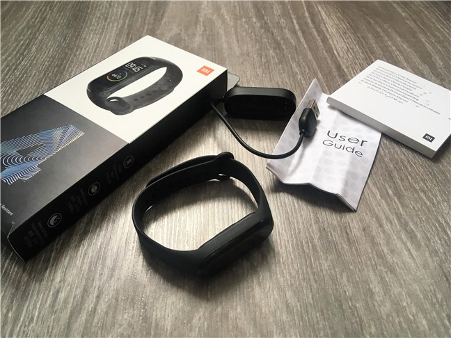 Xiaomi Mi Smart Band 4: The contents of the package