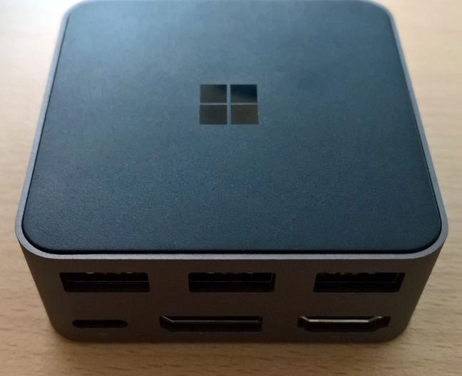 Microsoft Display Dock, Windows 10 Mobile, Continuum, Lumia, smartphone, review