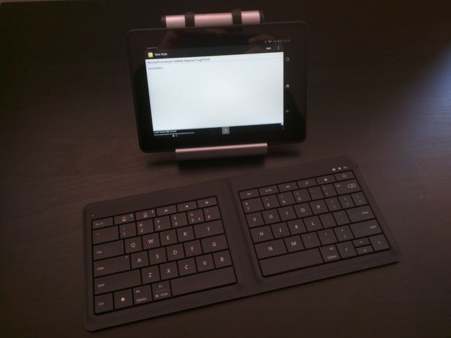 Microsoft Universal Foldable Keyboard, Bluetooth, portable, review, typing, experience