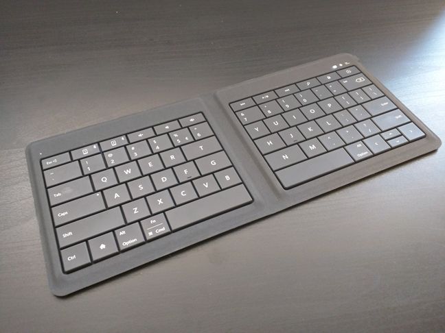 Microsoft Universal Foldable Keyboard, Bluetooth, portable, review, typing, experience