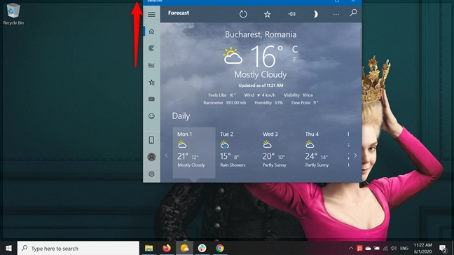 Drag the window's title bar to the top of the screen to maximize it