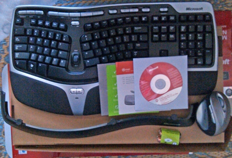Microsoft Natural Ergonomic Desktop 7000, keyboard, mouse, review