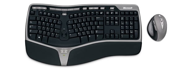 Reviewing the Microsoft Natural Ergonomic Desktop 7000