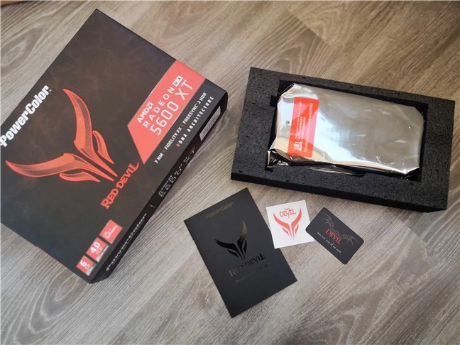 PowerColor Radeon RX 5600 XT Red Devil: What's inside the box