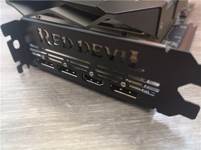 The ports available on the PowerColor Radeon RX 5600 XT Red Devil