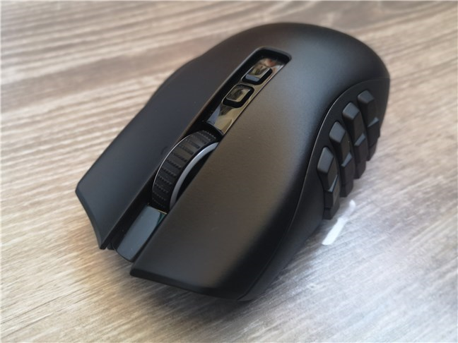 The front of the Razer Naga Pro