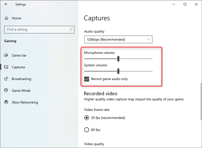 Microphone and system sound volume in gameplay recordings