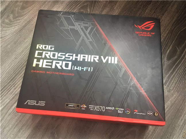 The box of the ASUS ROG Crosshair VIII Hero (Wi-Fi)