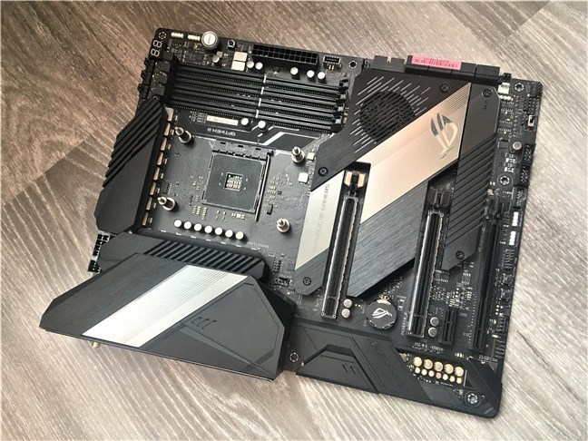 The ASUS ROG Crosshair VIII Hero (Wi-Fi) motherboard