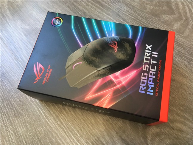 ASUS ROG Strix Impact II: The box