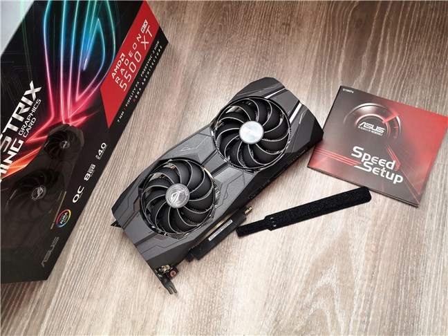 What is inside the box of the ASUS ROG Strix Radeon RX 5500 XT