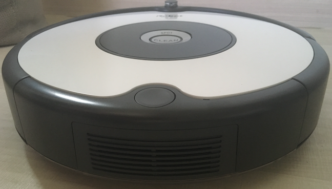 cafeteria Jeg tror, ​​jeg er syg Ejeren iRobot Roomba 605 review: The basic, affordable and lovable vacuuming robot