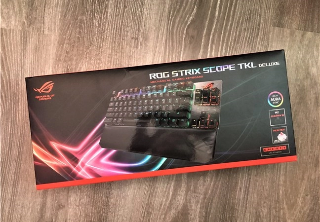 The ASUS ROG Strix Scope TKL Deluxe package