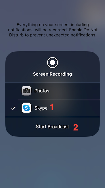 Choosing to broadcast the iPhone's screen on Skype
