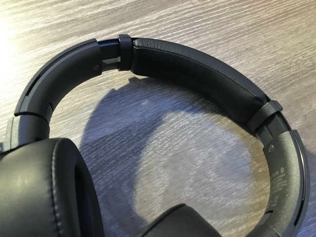 Sony MDR-XB950N1