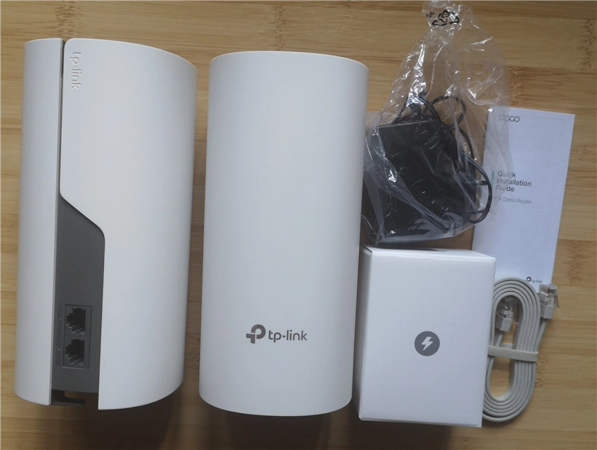 TP-Link Deco E4 - what you find inside the box
