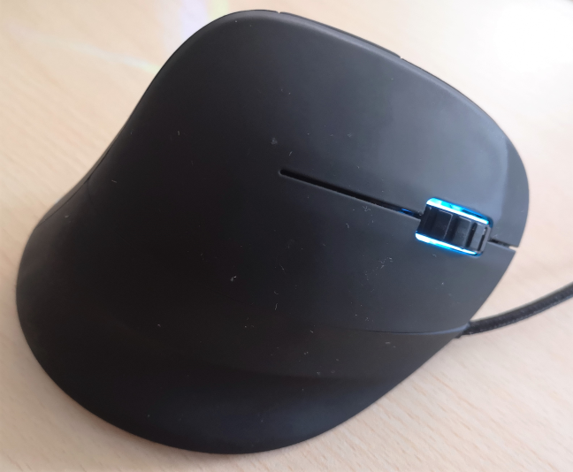 The Trust GXT 144 Rexx vertical mouse