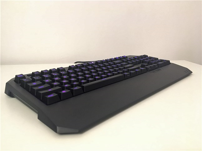 A perspective view of the ASUS TUF Gaming K5 keyboard